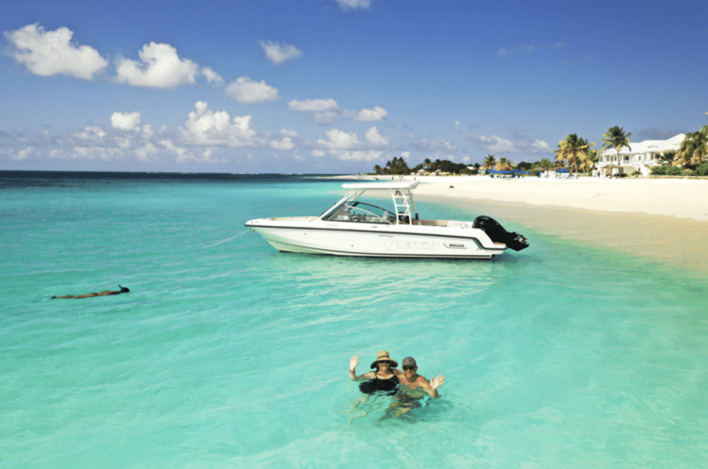 Boston Whaler 27 ft