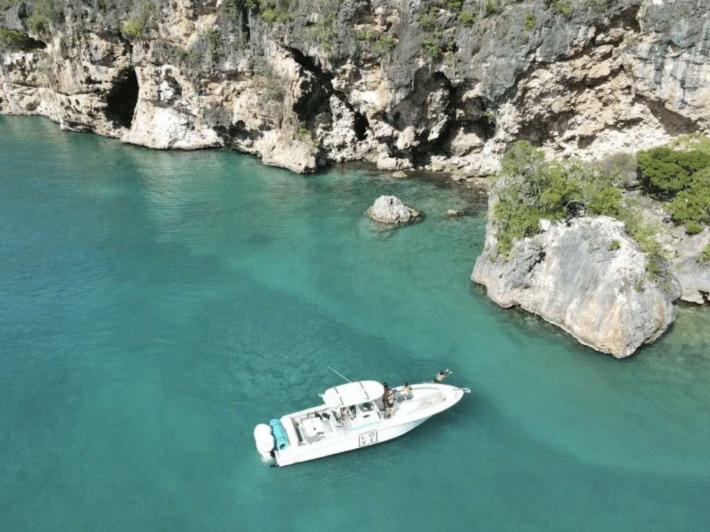 Scarab 35 ft Saint Martin