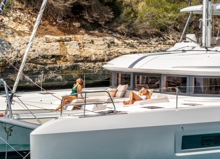 Lagoon 55 ft