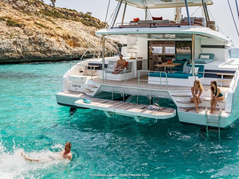 Lagoon 55 ft