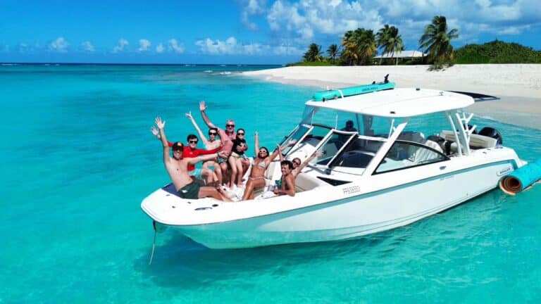 Boston Whaler 32 ft